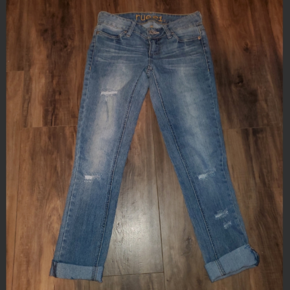 Rue21 Crop Ripped Jeans